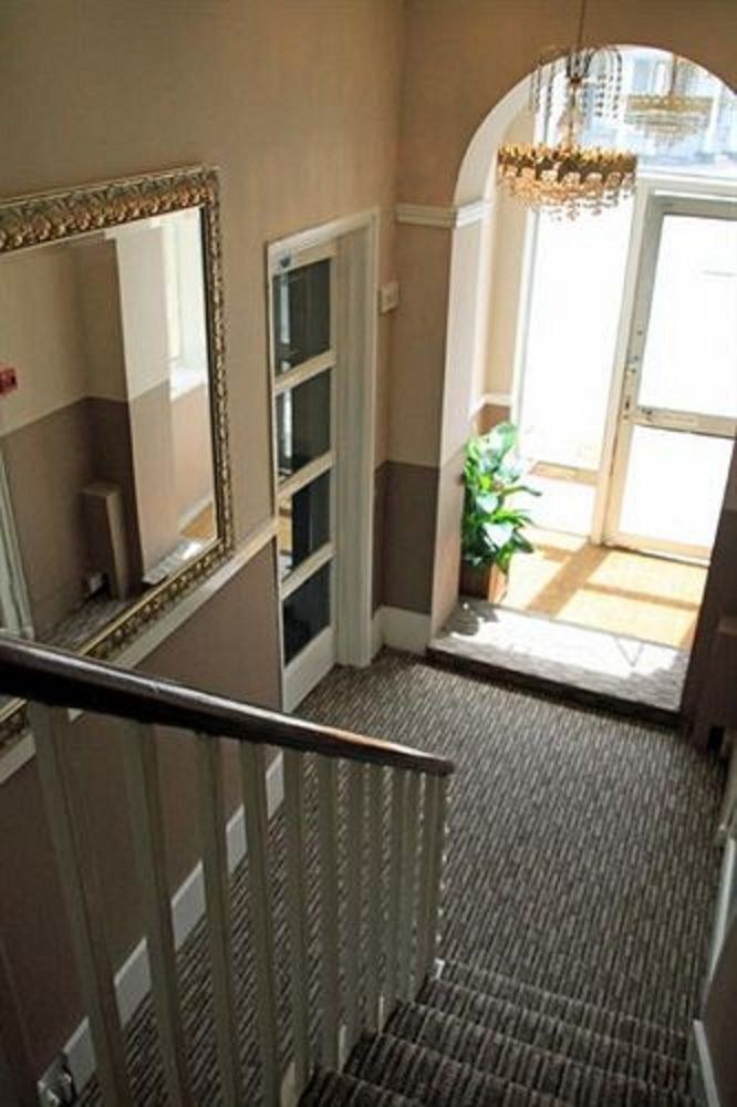 Grapevine Hotel photo 4