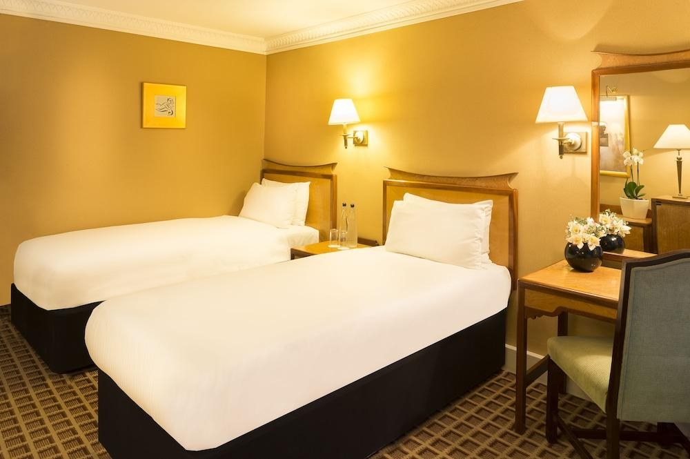 Copthorne Tara Hotel London Kensington photo 3