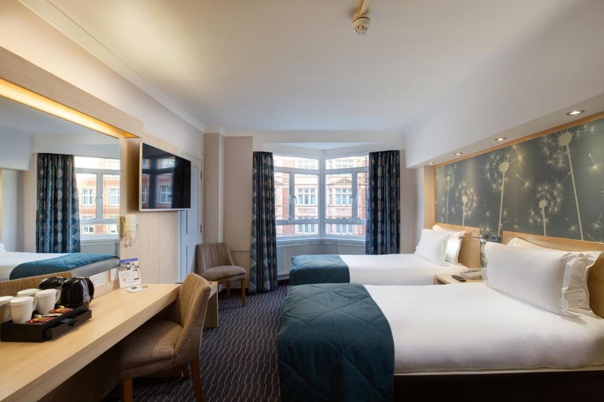 BEDFORD HOTEL photo 2