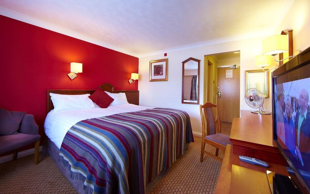 VILLAGE MANCHESTER HYDE - HOTEL & LEISURE CLUB photo 3