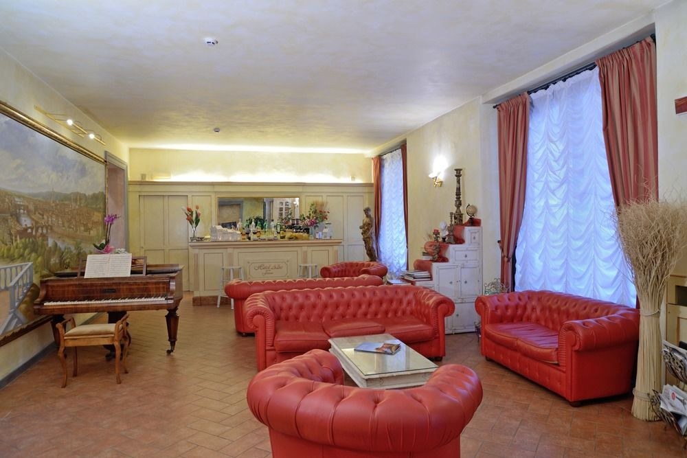 Alba Palace photo 1