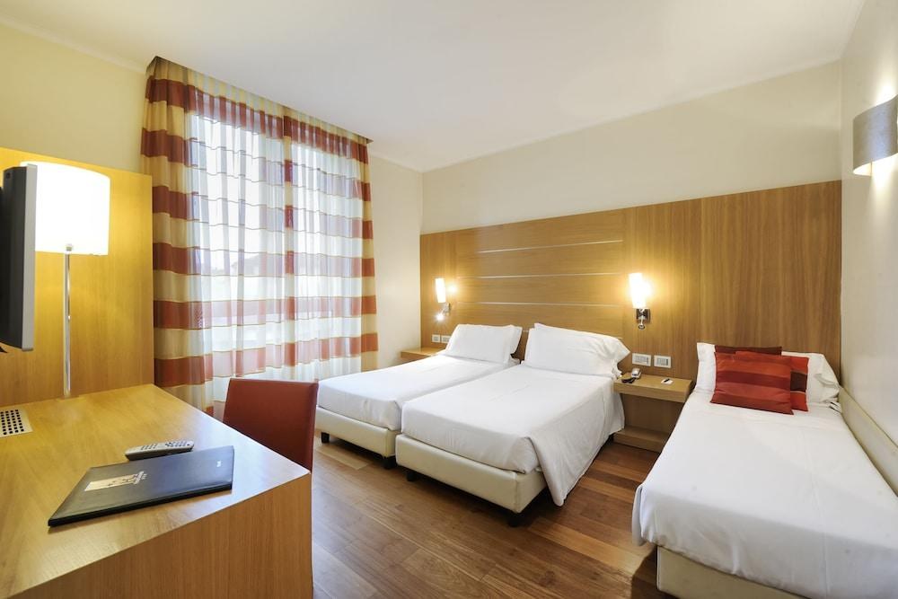Hotel Canada Urban Chic photo 2