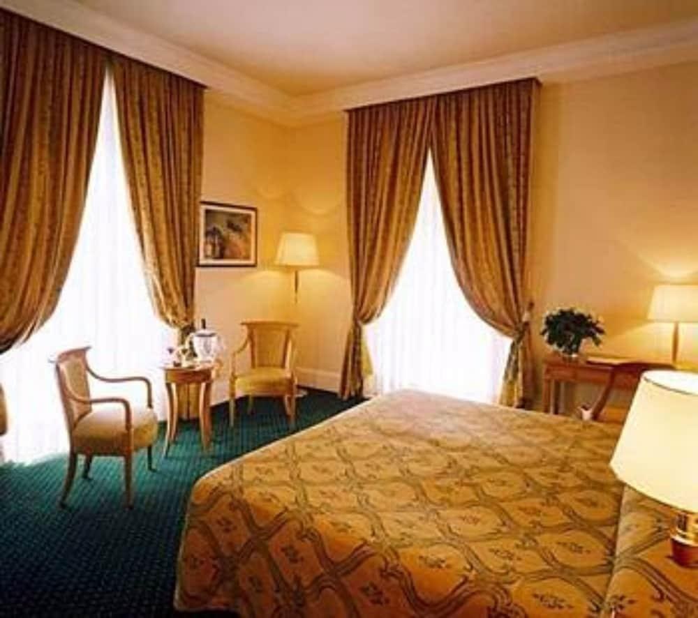 Grand Hotel Rimini photo 3