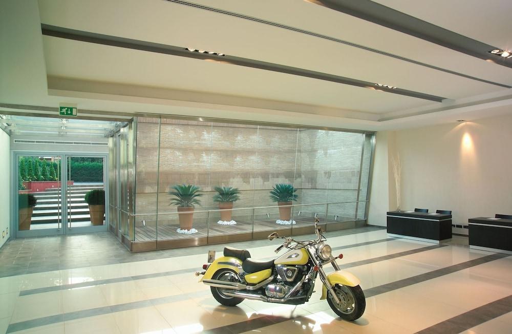 Crowne Plaza Rome-St. Peter's Hotel & Spa photo 4