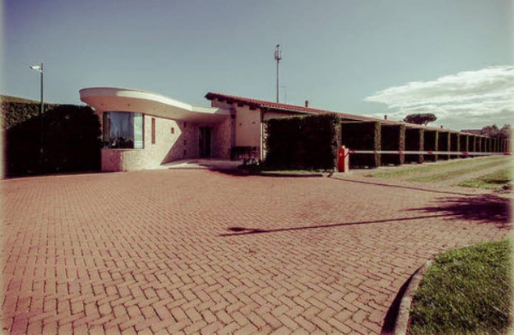 All Ways Garden Hotel & Leisure photo 4