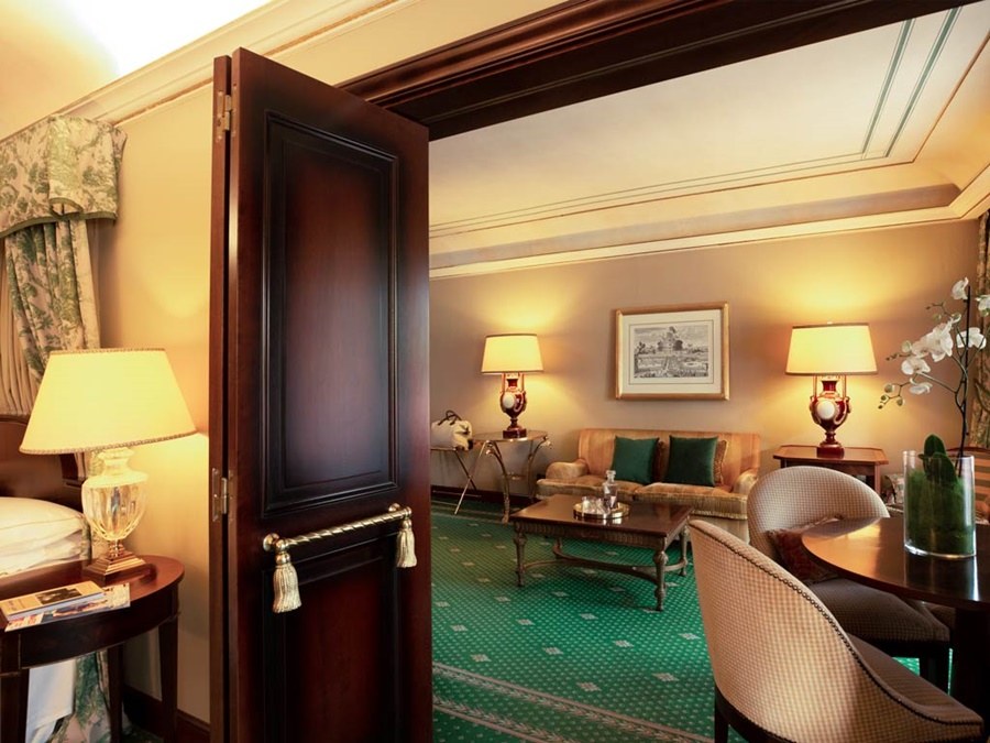 RIVER CHATEAU HOTEL photo 2