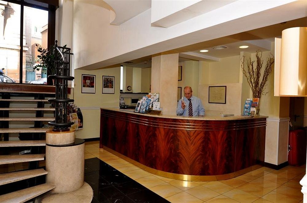 Hotel Executive