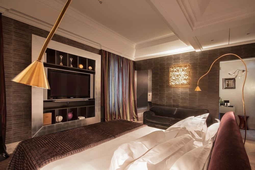 Palazzo Manfredi-Small Luxury Hotels of the World photo 4