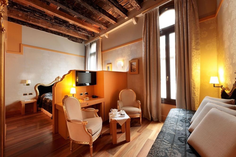 Hotel Cà Zusto Venezia photo 3