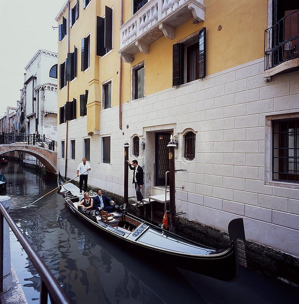 UNA HOTELS Ala Venezia - Adults +16 photo 2