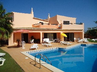 Canavial I & II Apartments photo 2