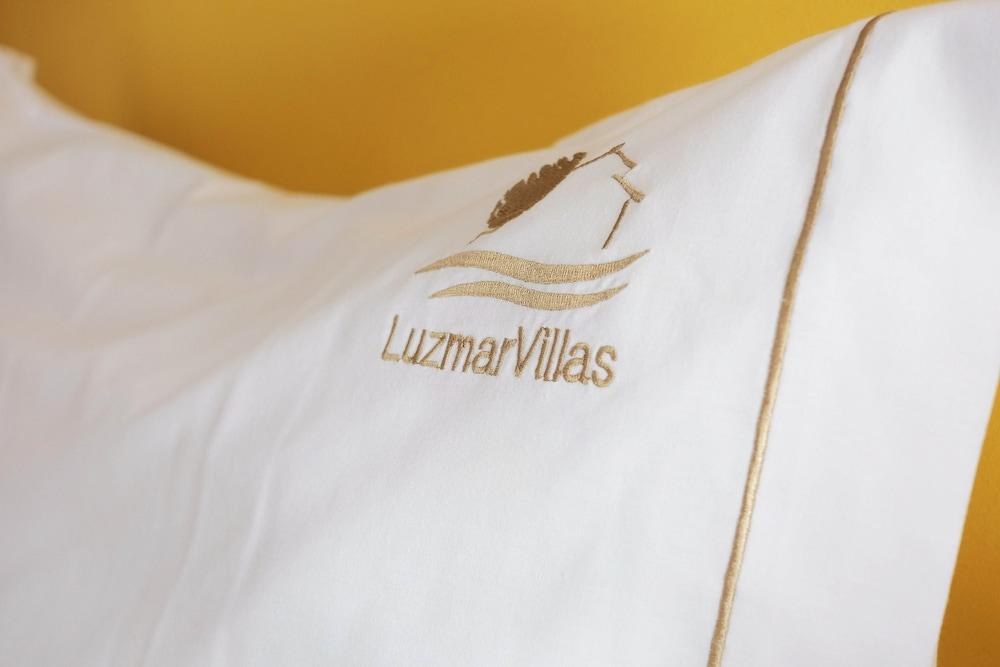 Luzmar Villas photo 2