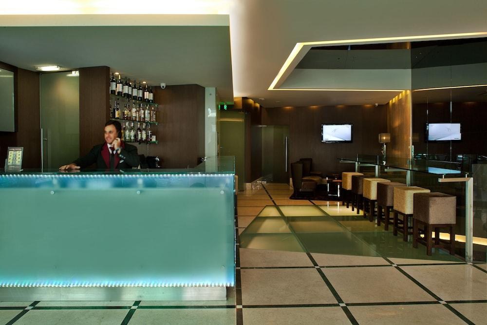 TURIM Luxe Hotel photo 4