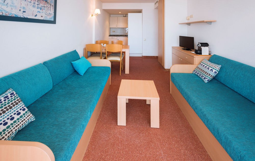 Cye Holiday Centre