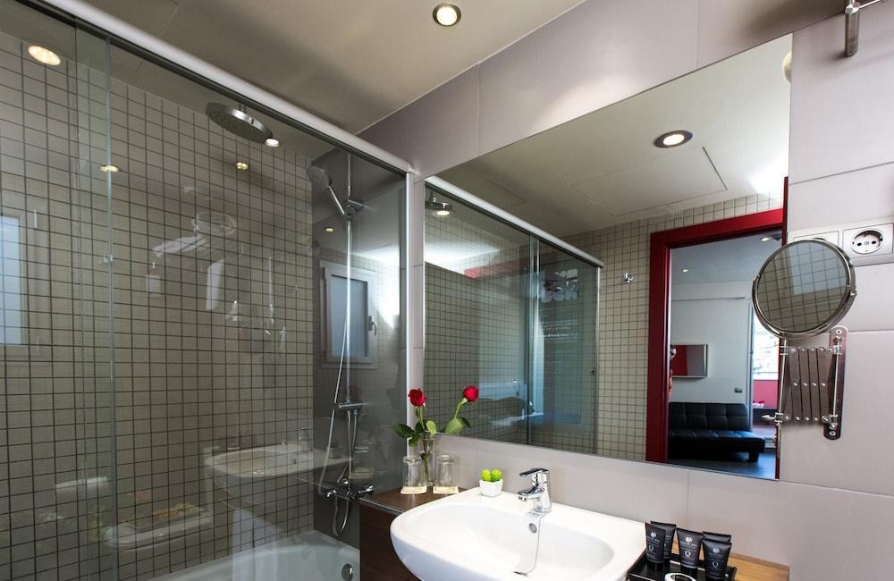 LEONARDO BOUTIQUE HOTEL BARCELONA SAGRADA FAMILIA photo 3
