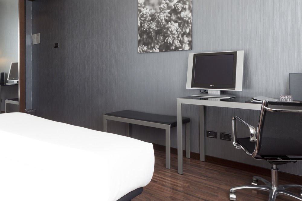 AC HOTEL FIRENZE photo 4