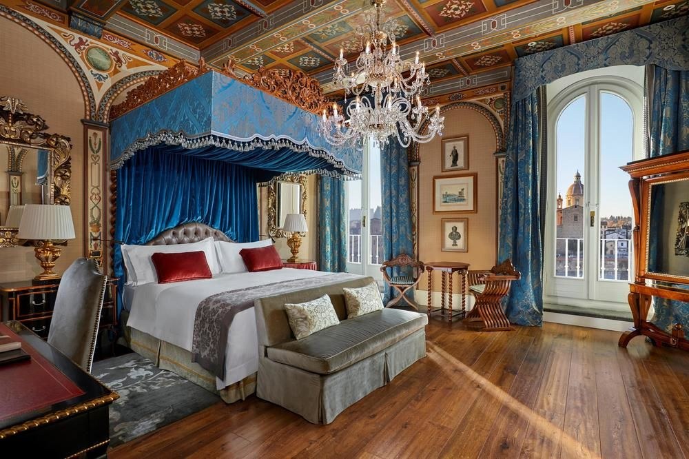 St Regis