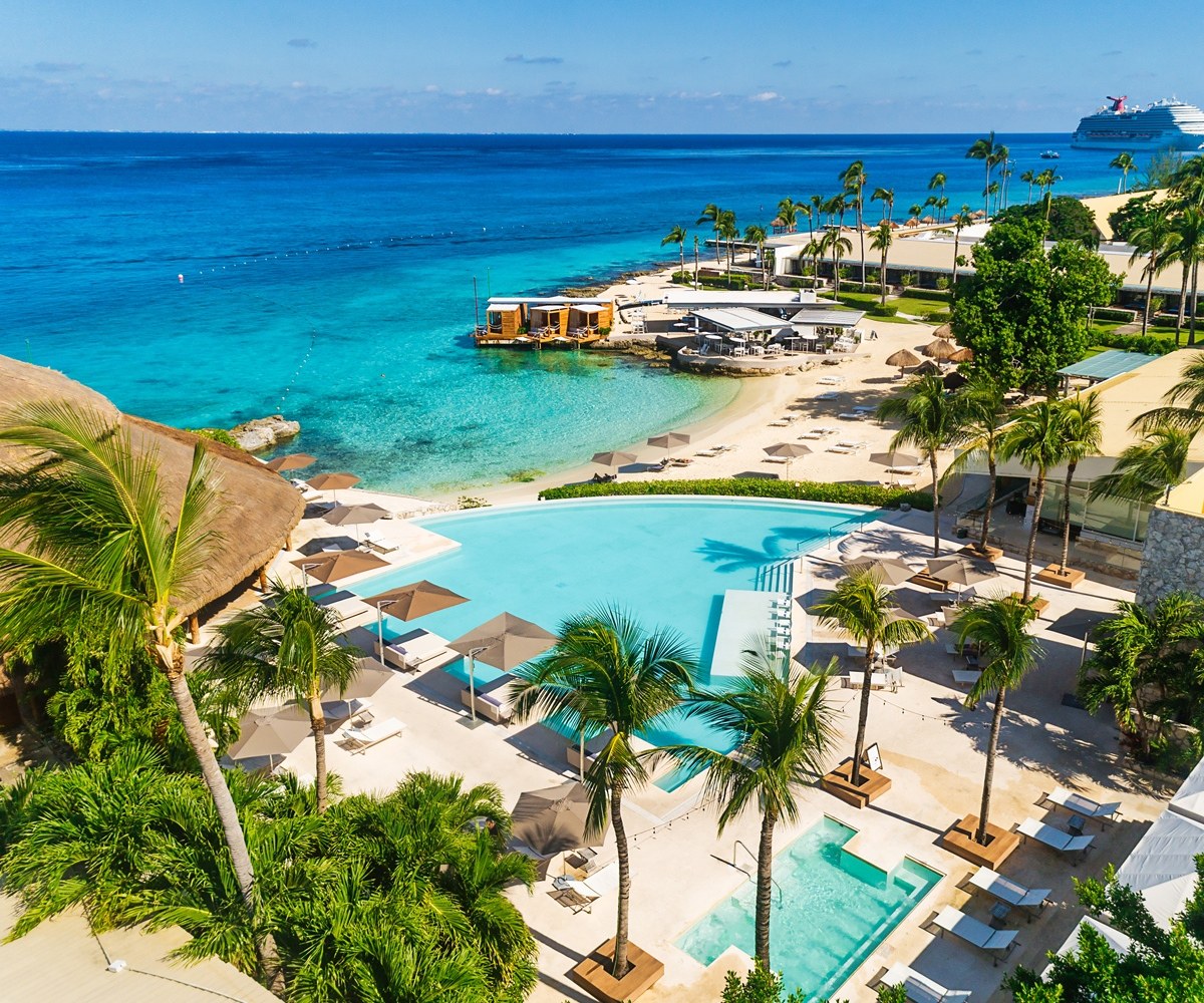 PRESIDENTE INTERCONTINENTAL COZUMEL RESORT & SPA photo 2