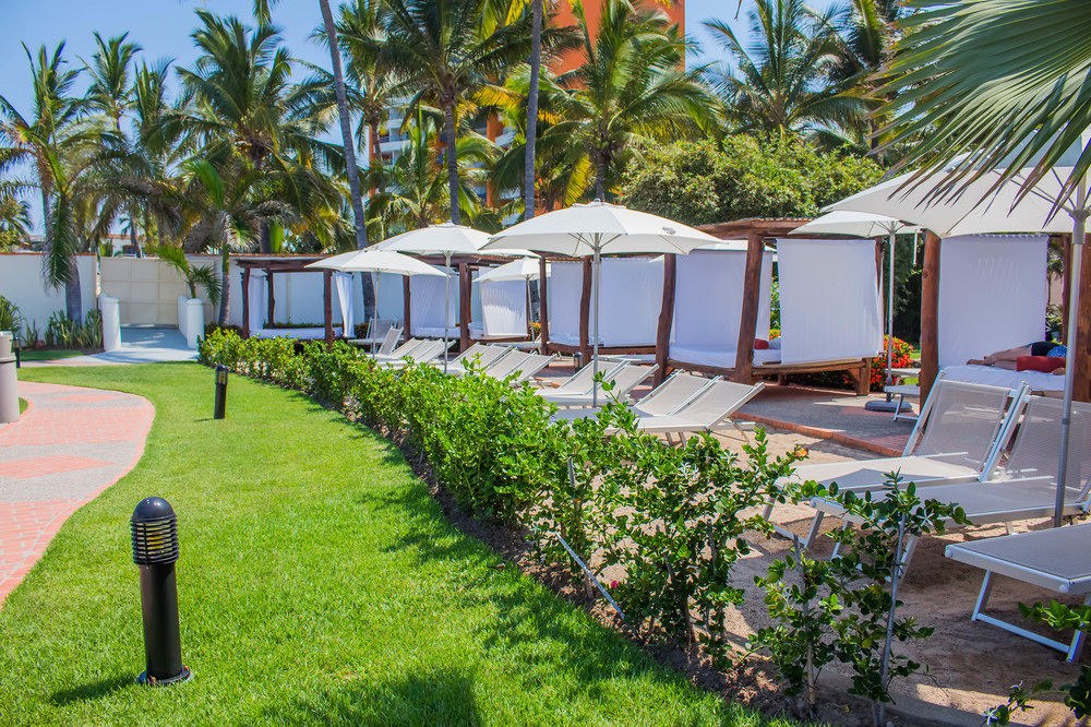 PLAZA PELICANOS GRAND BEACH RESORT ALL INCLUSIVE