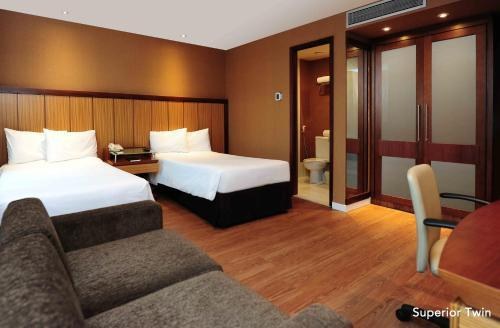 Wyndham Sao Paulo Ibirapuera Convention Plaza Hotel photo 2