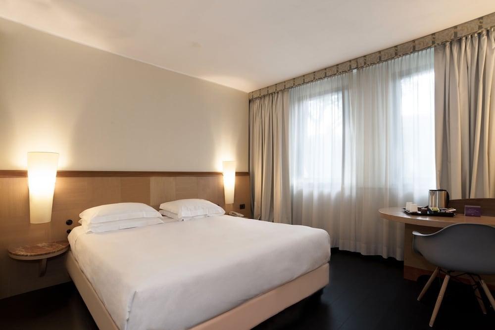MERCURE ROMA WEST photo 2