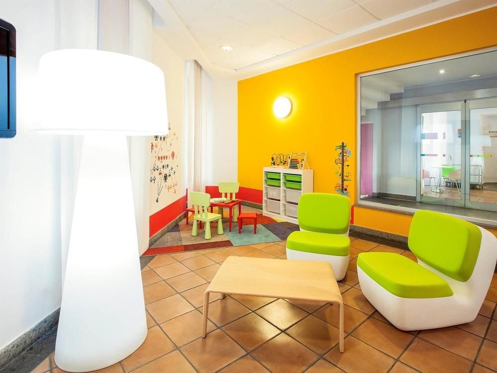 ibis Styles Napoli Garibaldi photo 1