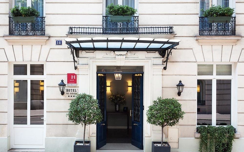 VAL GIRARD HOTEL photo 1