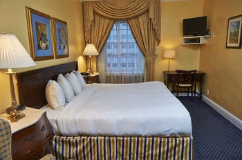 3 WEST CLUB HOTEL photo 1