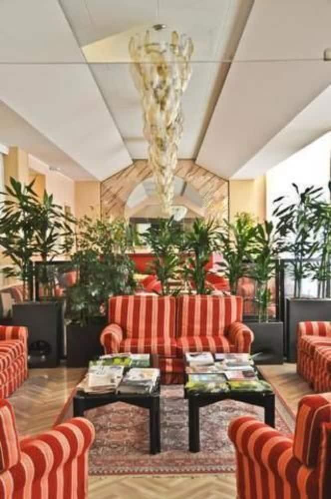 LLOYD HOTEL MILAN photo 3