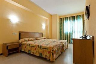 Planet One Hotel