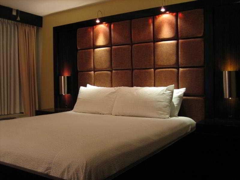 Blue Moon Gay Resort