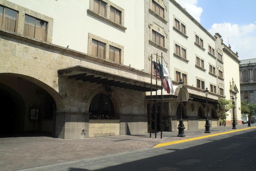 HOTEL DE MENDOZA photo 3