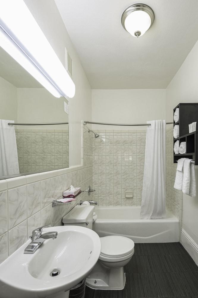 ADANTE HOTEL photo 2