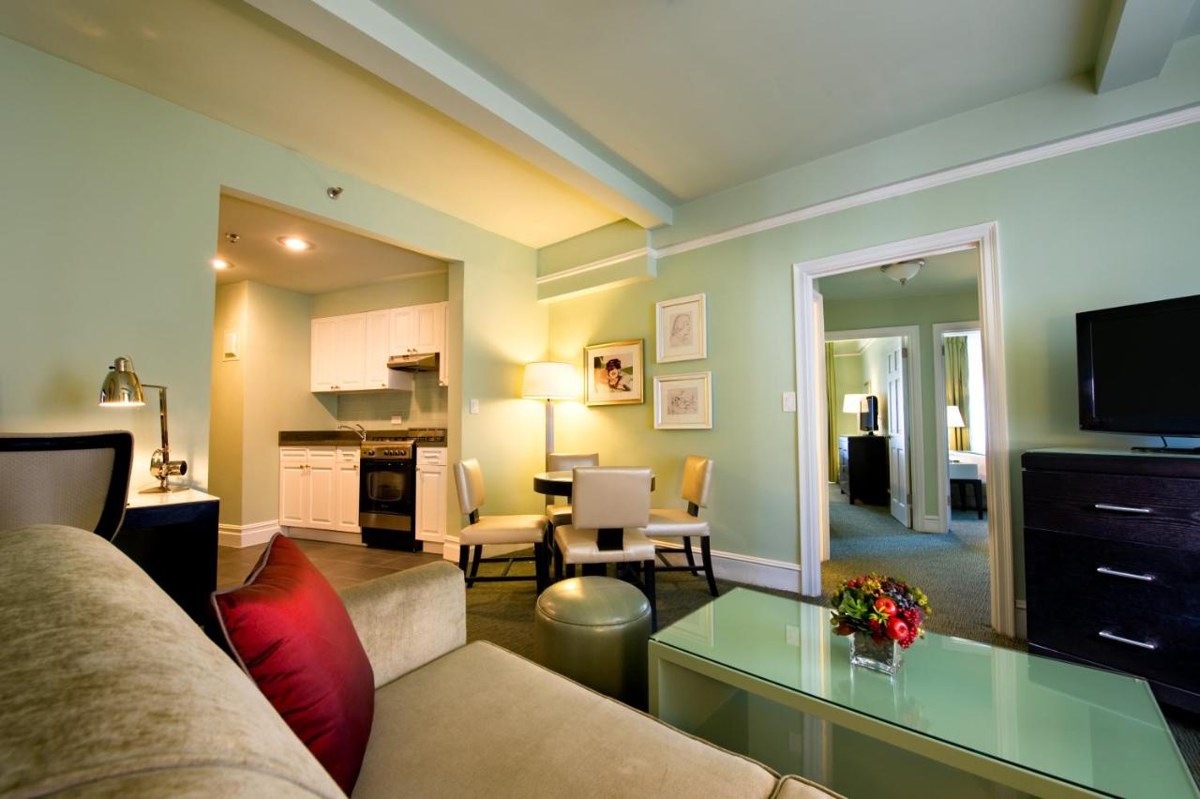 BEACON HOTEL photo 3