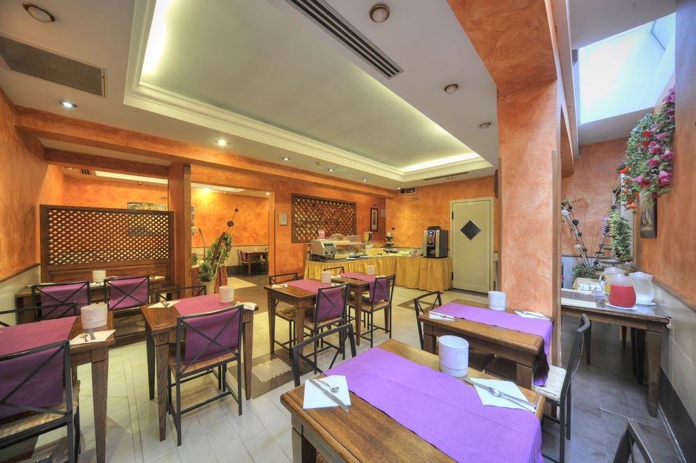 AURORA GARDEN HOTEL photo 4