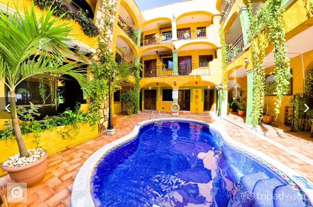 Hotel Hacienda Del Caribe photo 2