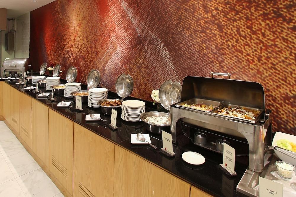 FIESTA INN EXPRESS PERINORTE photo 2