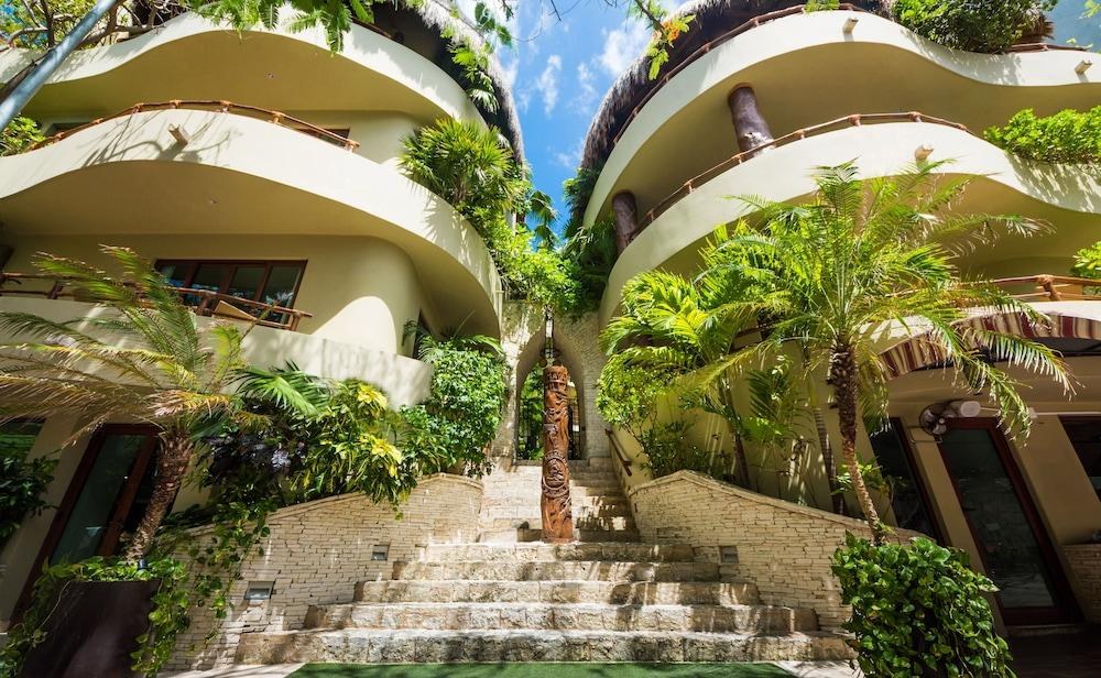 Maya Villa Condo Hotel photo 4