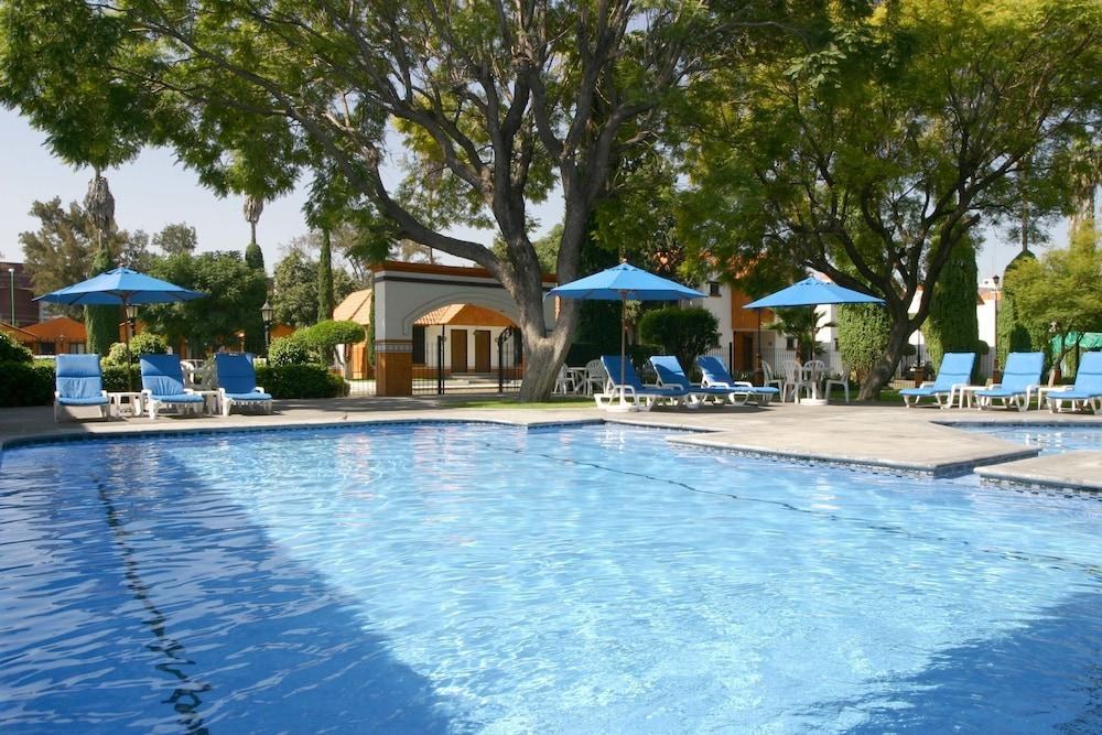 Hotel Flamingo Inn