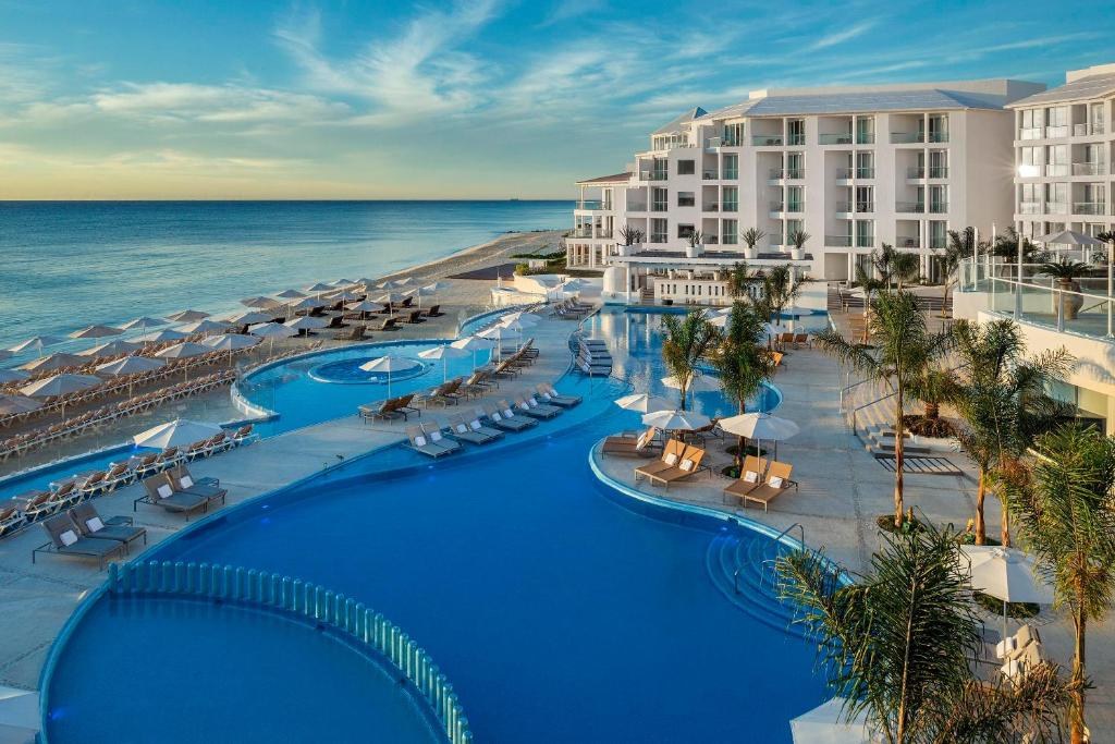 PLAYACAR PALACE