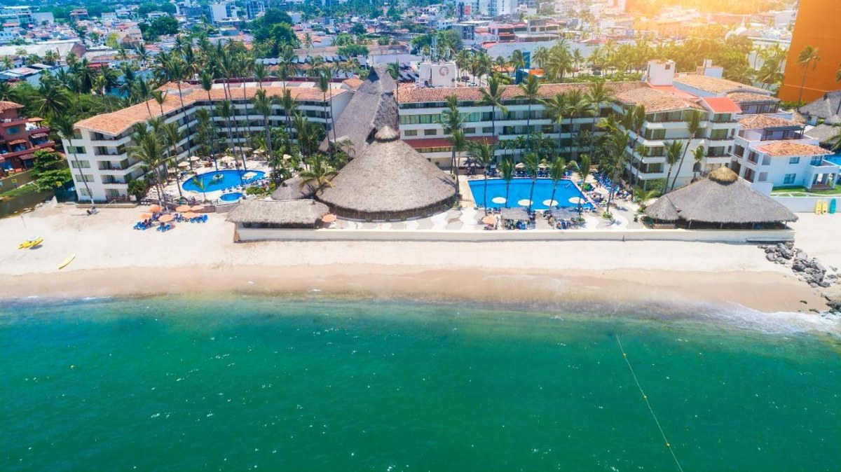 LAS PALMAS BY THE SEA