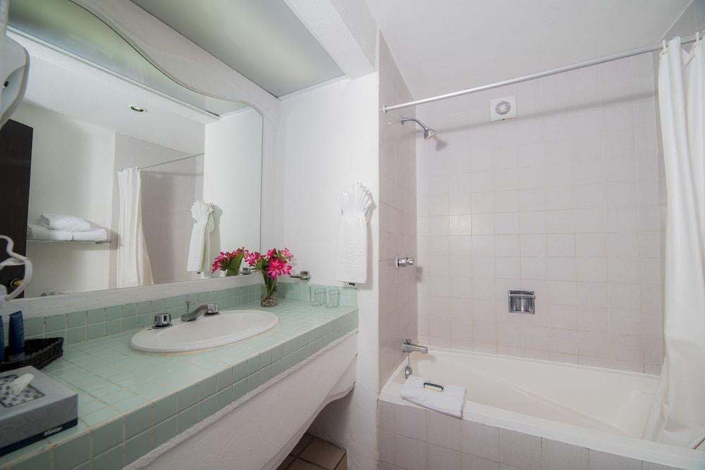 VILLA VERA PUERTO VALLARTA photo 4