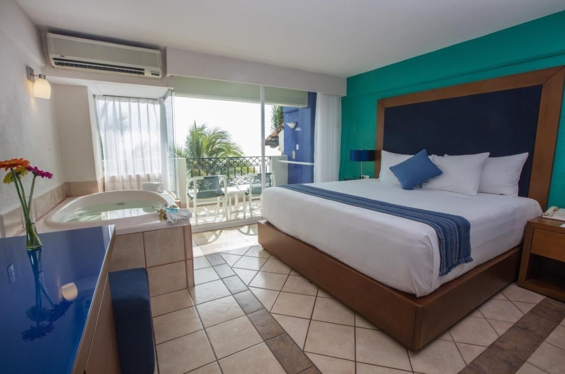 CROWN PARADISE GOLDEN ONLY ADULTS ALL INCLUSIVE photo 4