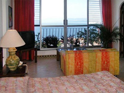 HOTEL SUITES LA SIESTA photo 2
