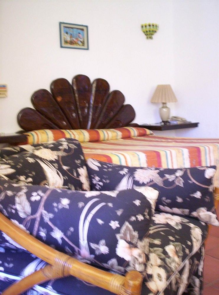 SUITES PLAZA DEL RIO
