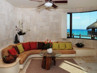 EL TAJ OCEAN FRONT AND BEACHSIDE CONDO HOTEL photo 1