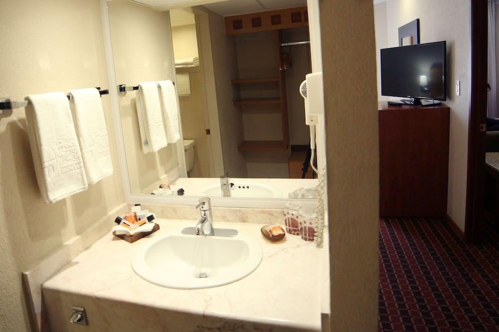 Hotel Mirabel photo 2