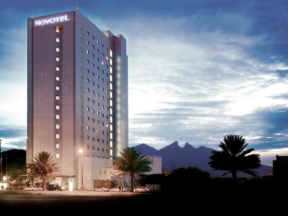 NOVOTEL MONTERREY VALLE photo 2