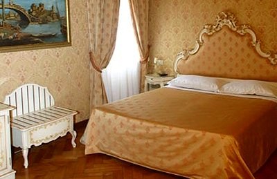 PALAZZO GUARDI photo 4