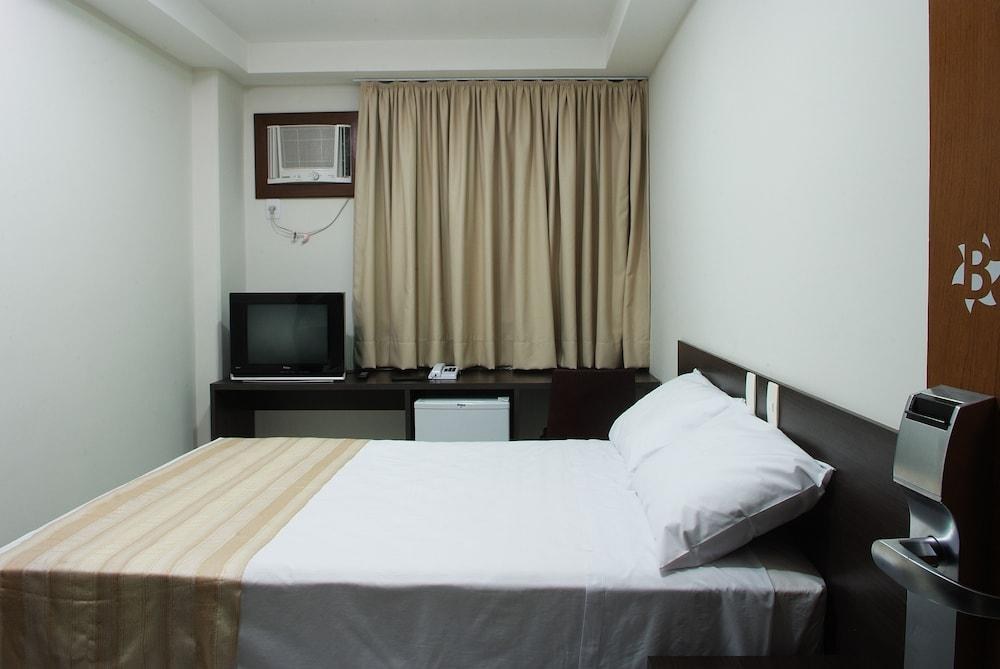 B HOTEL SALVADOR photo 2